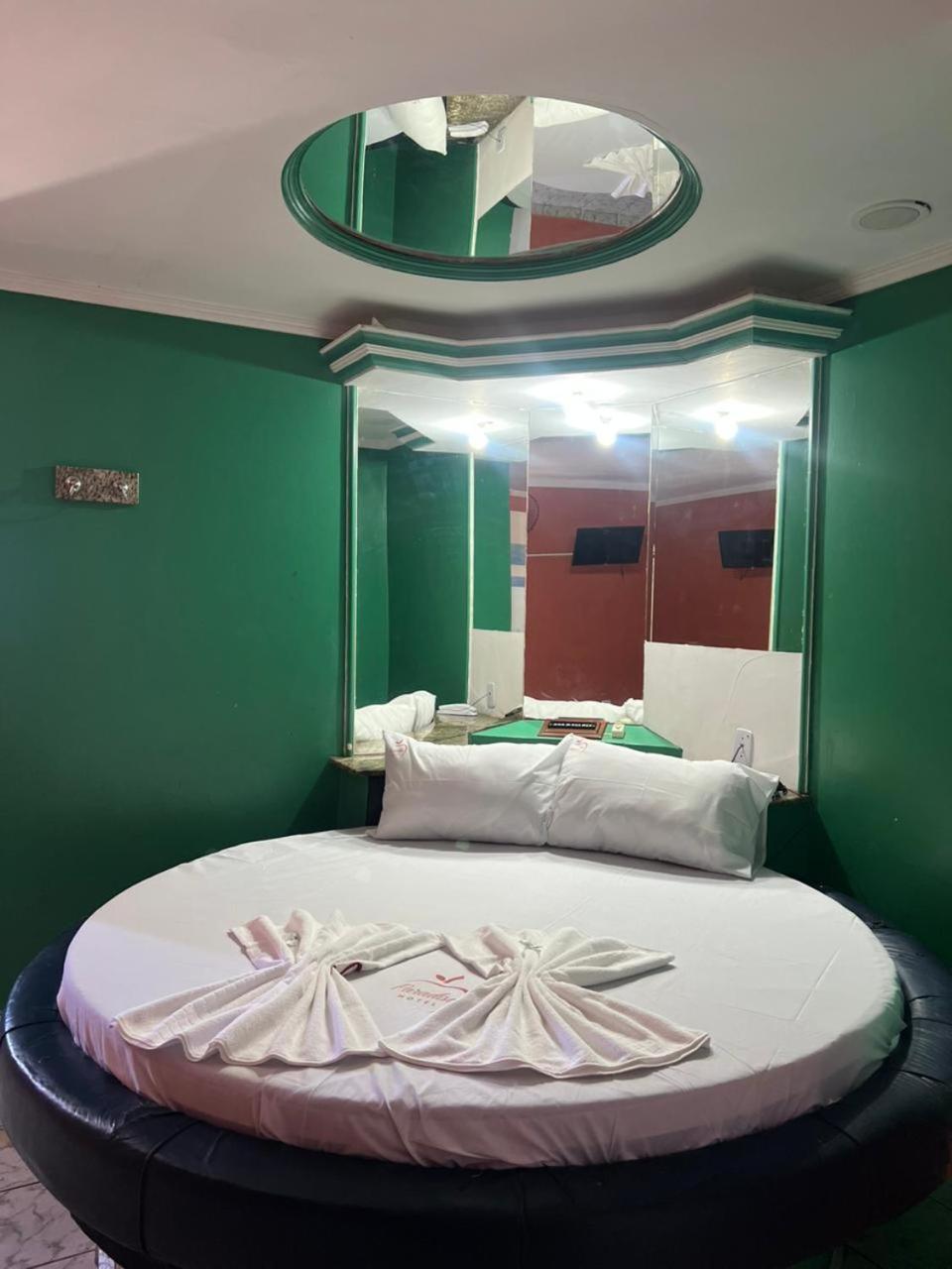 Hotel Paradise *